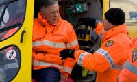Online ke shlédnutí nový 3. díl seriálu Kriminálka Staré Město II. Přímo zde na této stránce jsme pro vás připravili zdarma další pokračování nové kriminálky České televize. Vyšetřování případu pohřešovaných žen pokračuje a jak se ukazuje, tak tohle rozhodně nebude jednoduchý případ. V hlavních rolích seriálu se představí Zuzana Fialová a Saša Rašilov.